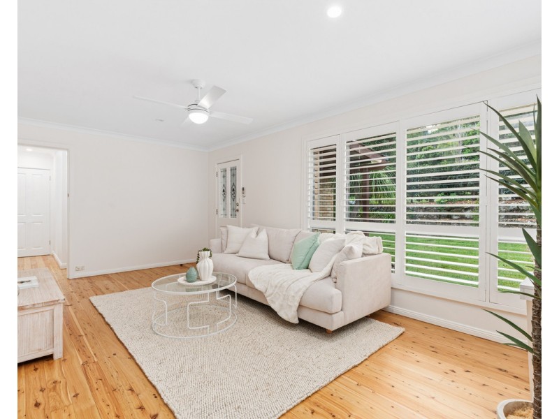 102 Turpentine Street, Wyoming NSW 2250