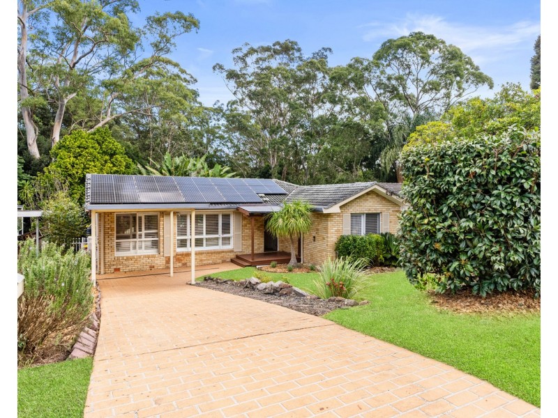 102 Turpentine Street, Wyoming NSW 2250