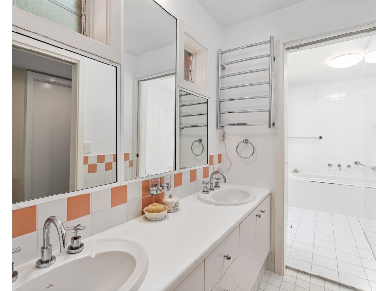 296 The Ridgeway, Lisarow NSW 2250