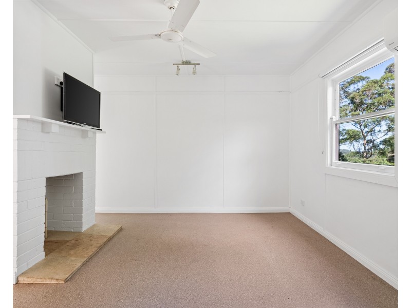 296 The Ridgeway, Lisarow NSW 2250