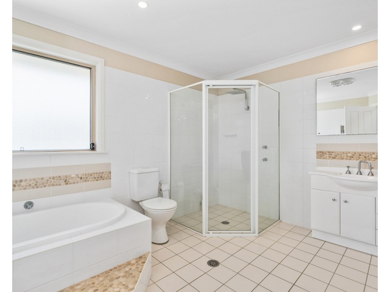 136 Hutton Road, The Entrance North NSW 2261