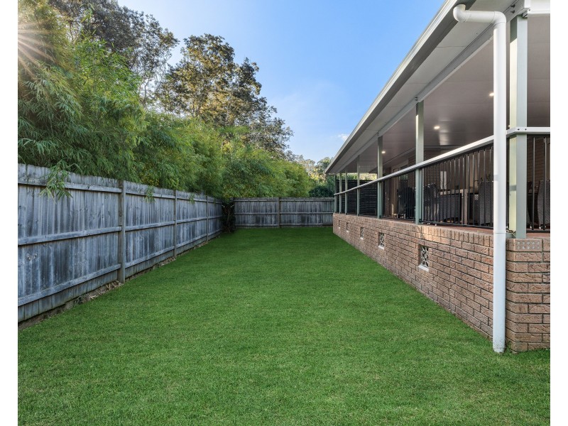27 Perratt Close, Lisarow NSW 2250