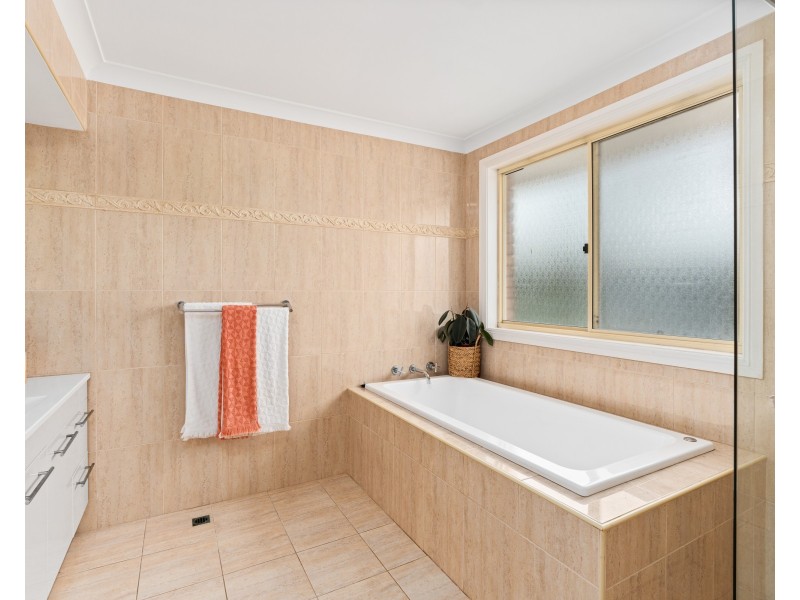 23 Corella Crescent, Narara NSW 2250