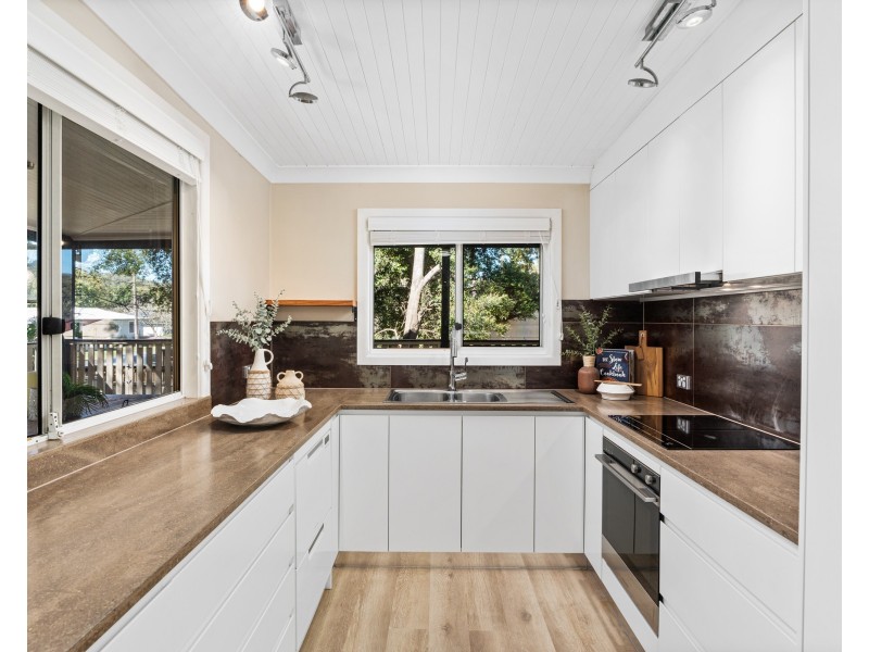 20 Delaware Road, Niagara Park NSW 2250