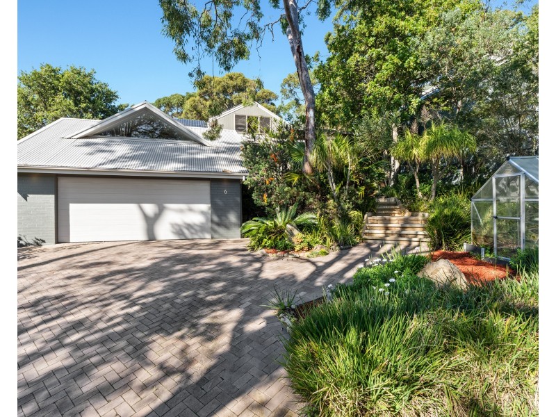 6 Onthonna Terrace, Umina Beach NSW 2257