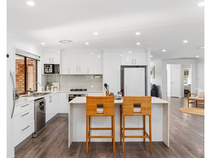 28 Pemberton Boulevard, Lisarow NSW 2250
