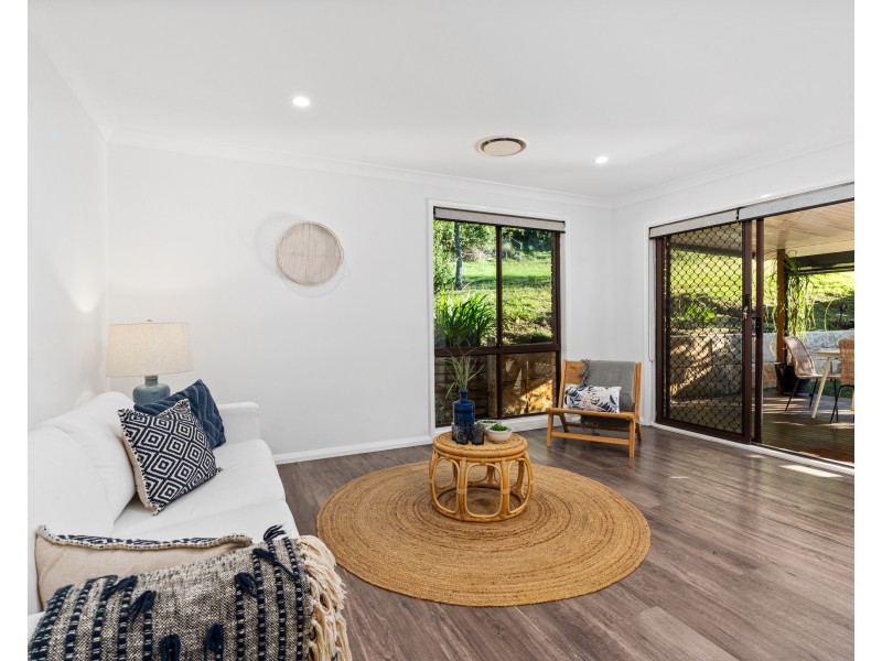 28 Pemberton Boulevard, Lisarow NSW 2250
