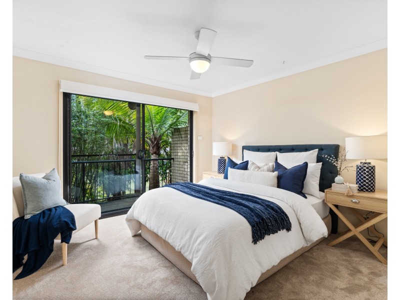 10/297a Henry Parry Drive, Wyoming NSW 2250