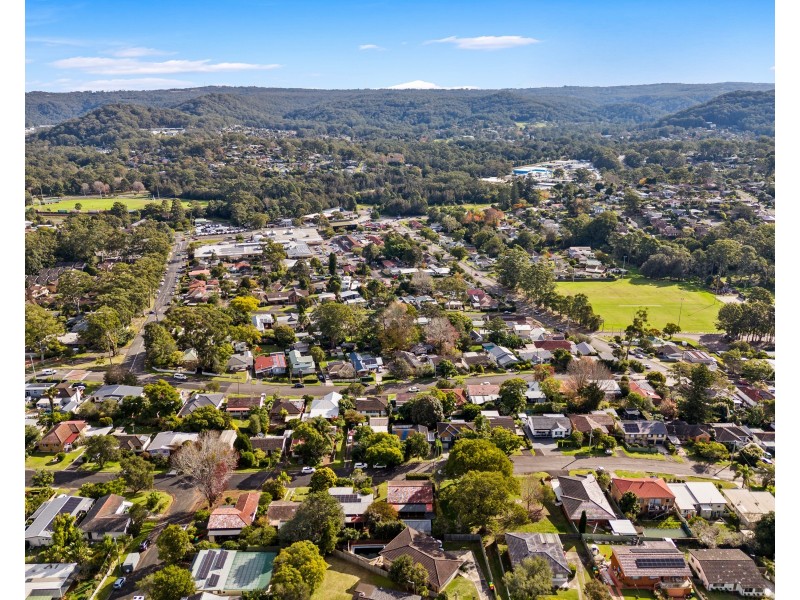 19 Orange Parade, Wyoming NSW 2250