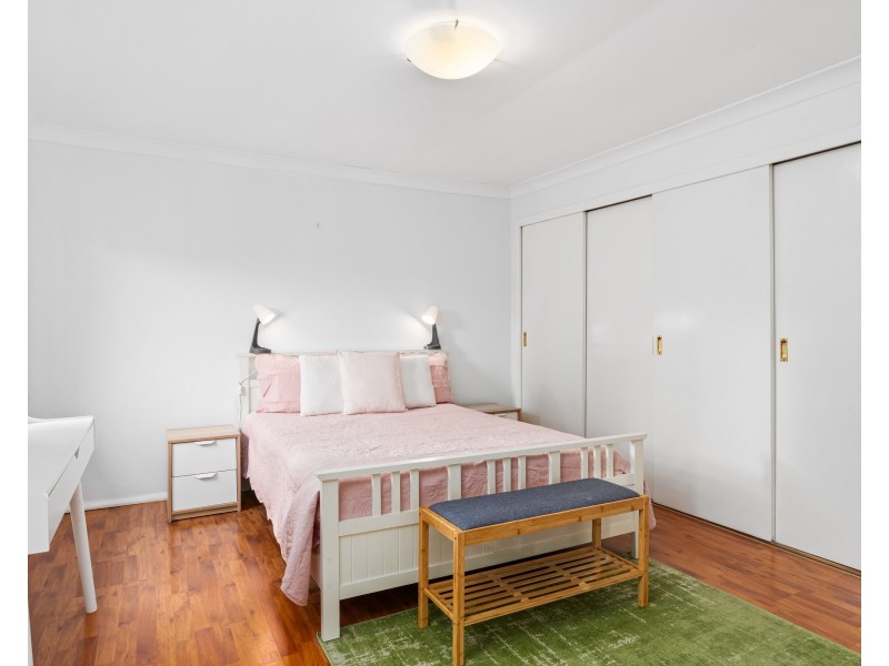 27 Angus Avenue, Wyoming NSW 2250