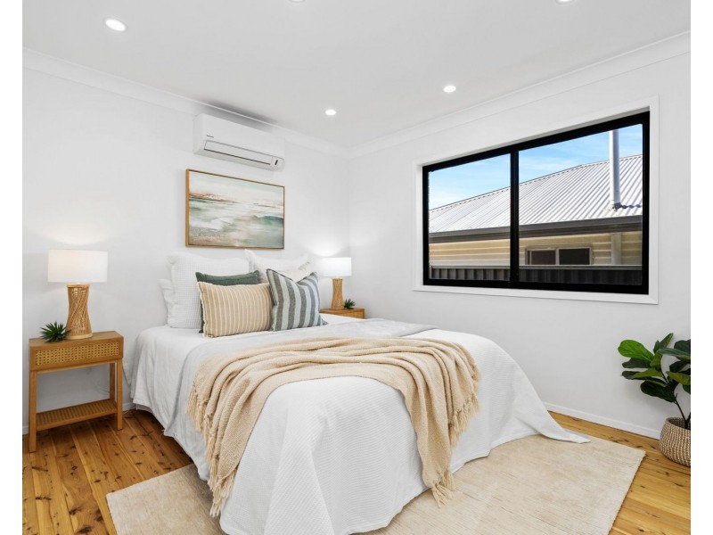 1 Girraween Avenue, Erina NSW 2250