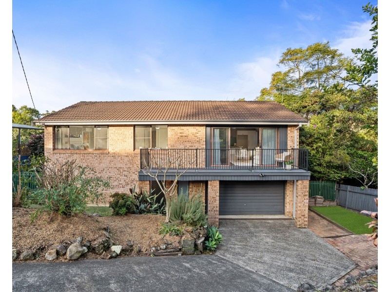 5 Rugby Close, Wyoming NSW 2250