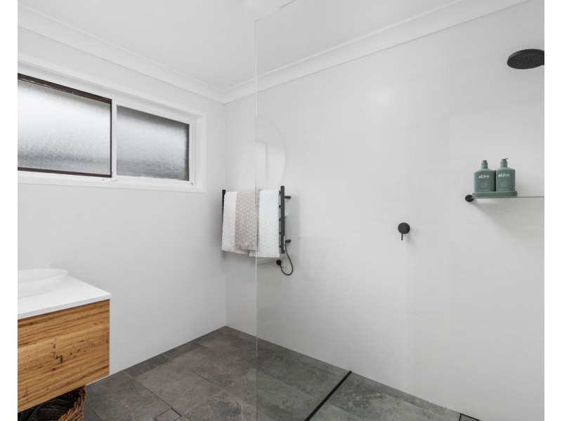 4 Apara Close, Narara NSW 2250