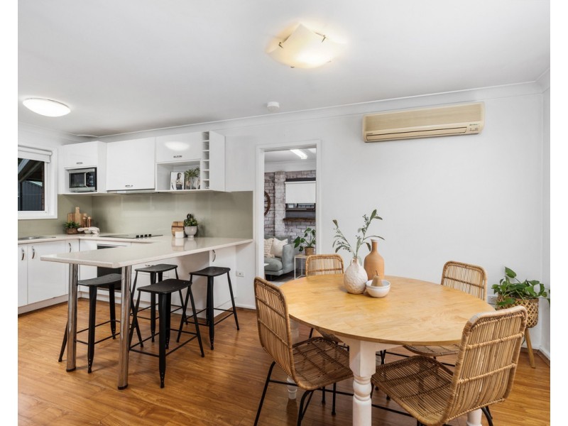 4 Apara Close, Narara NSW 2250