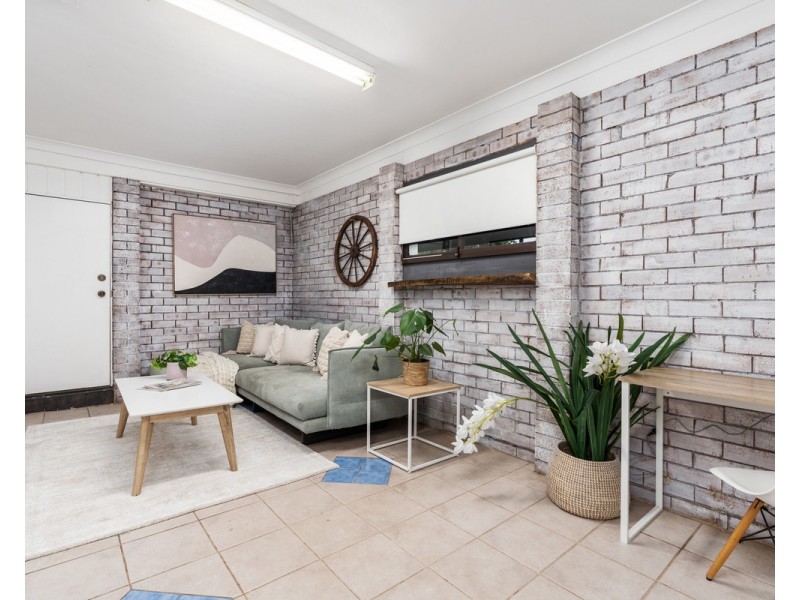 4 Apara Close, Narara NSW 2250