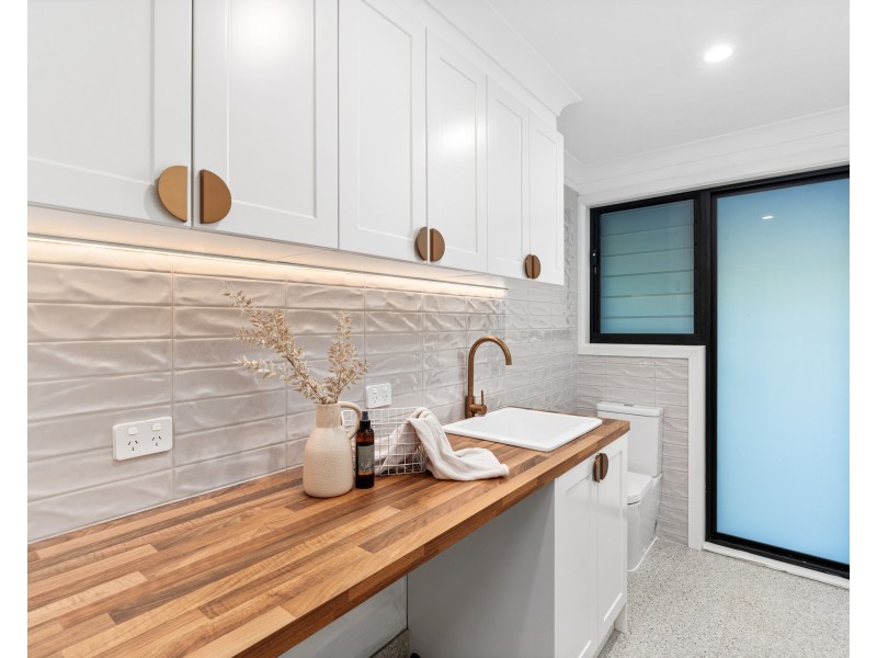 10 Nalkari Avenue, Wyoming NSW 2250