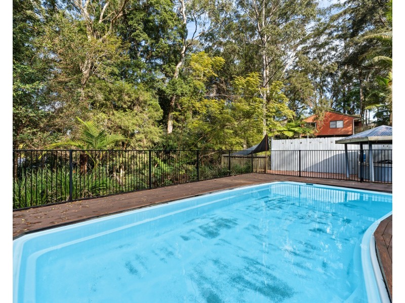 10 Nalkari Avenue, Wyoming NSW 2250