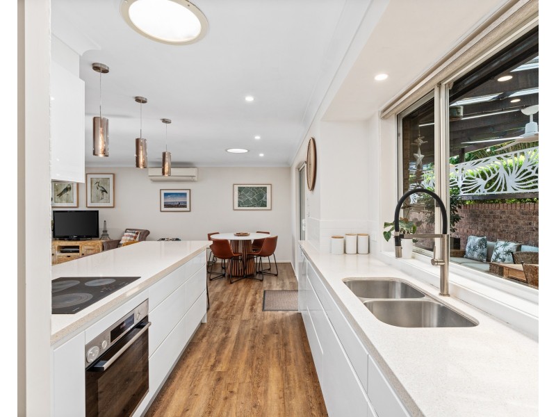 19 MacGregor Street, Wyoming NSW 2250