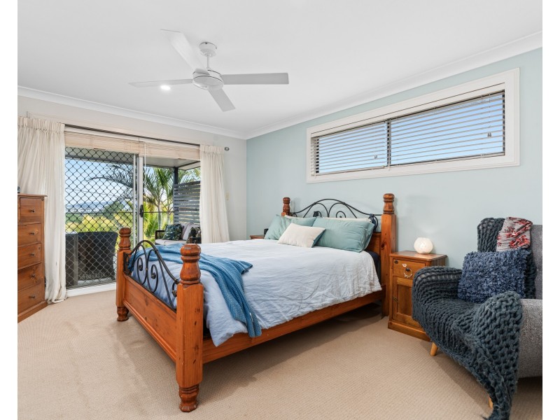 27 Headlam Parade, Springfield NSW 2250