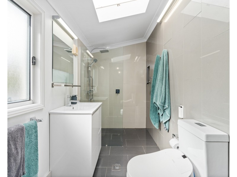 27 Headlam Parade, Springfield NSW 2250