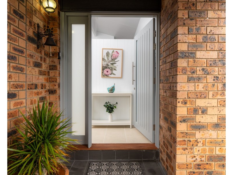 3 Lunderston Drive, Narara NSW 2250