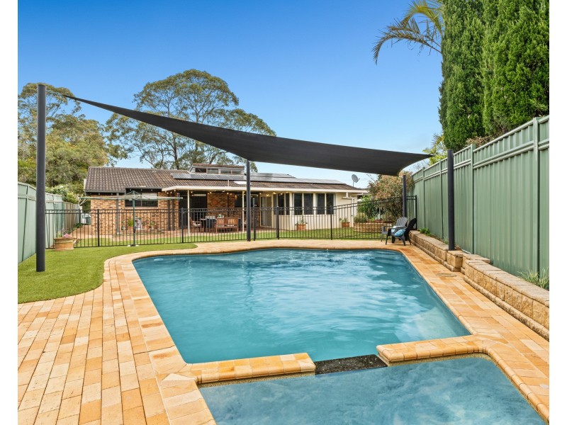 3 Lunderston Drive, Narara NSW 2250