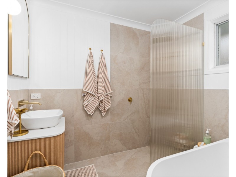 72 Hutton Road, The Entrance North NSW 2261