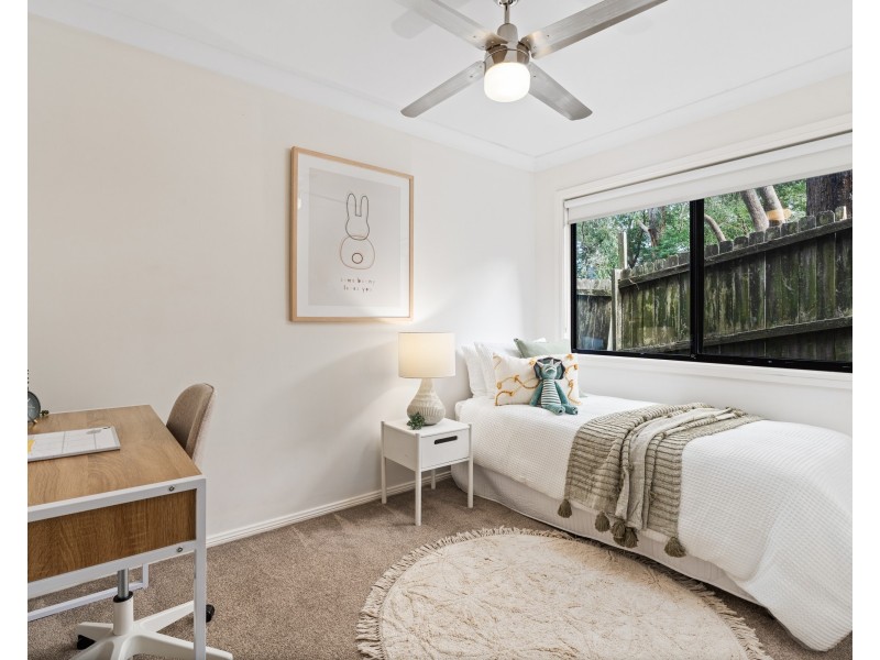 7 Kalori Avenue, Wyoming NSW 2250