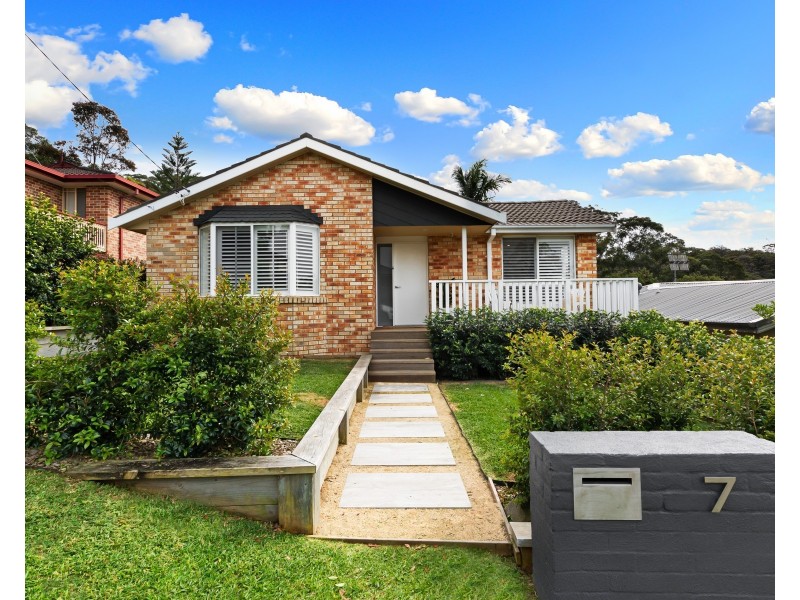 7 Digby Road, Springfield NSW 2250