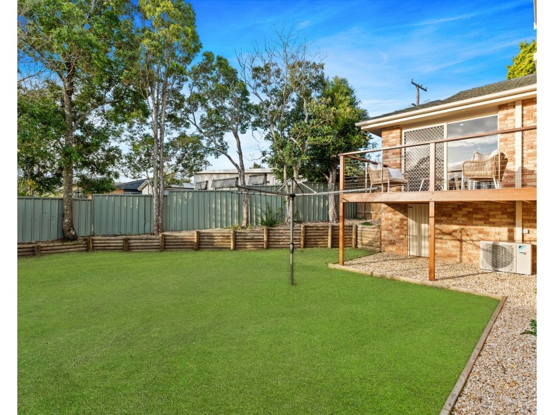 16 Carlson Avenue, Wyoming NSW 2250