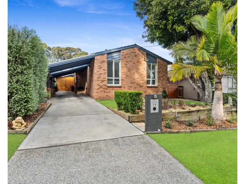 38 Clarence Road, Springfield NSW 2250