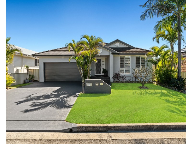 36 Manly Parade, The Entrance North NSW 2261