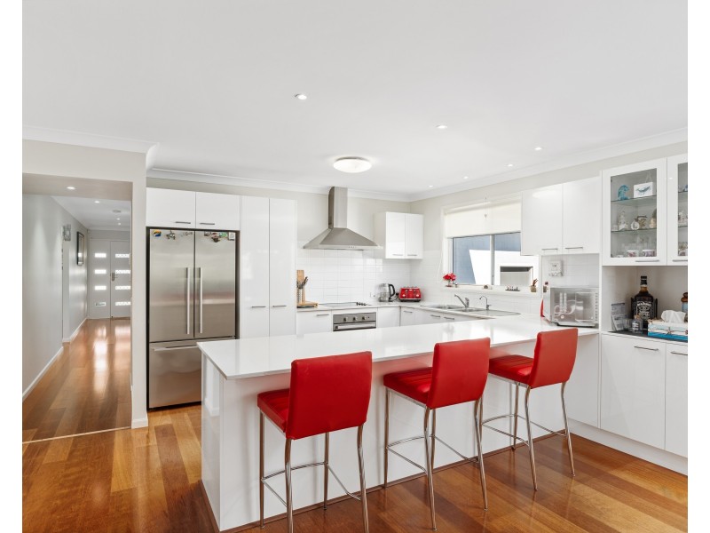 36 Manly Parade, The Entrance North NSW 2261