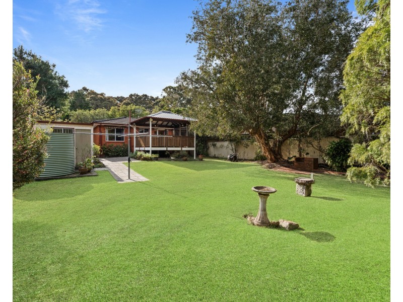 35 Tall Timbers Road, Wamberal NSW 2260