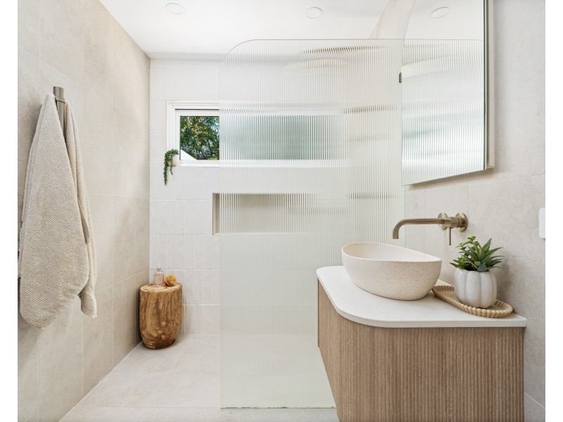 7 Lemon Tree Street, Wyoming NSW 2250