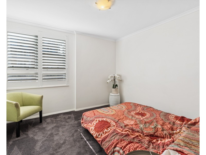 251/80 John Whiteway Drive, Gosford NSW 2250