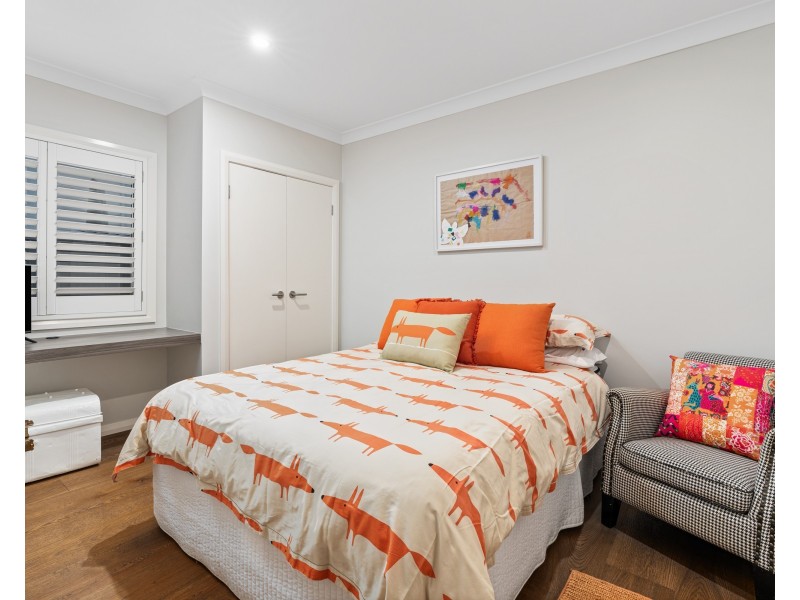 5 Yellawa Close, The Entrance North NSW 2261