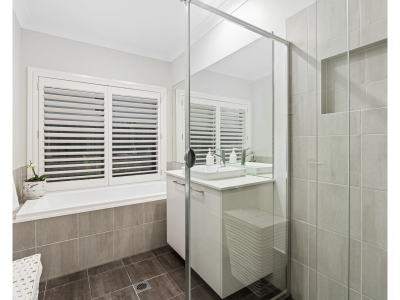 5 Yellawa Close, The Entrance North NSW 2261