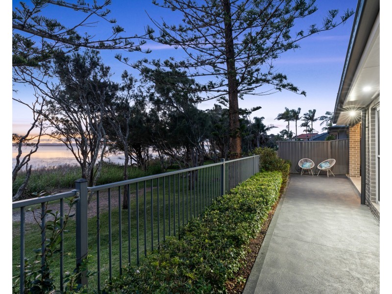 5 Yellawa Close, The Entrance North NSW 2261