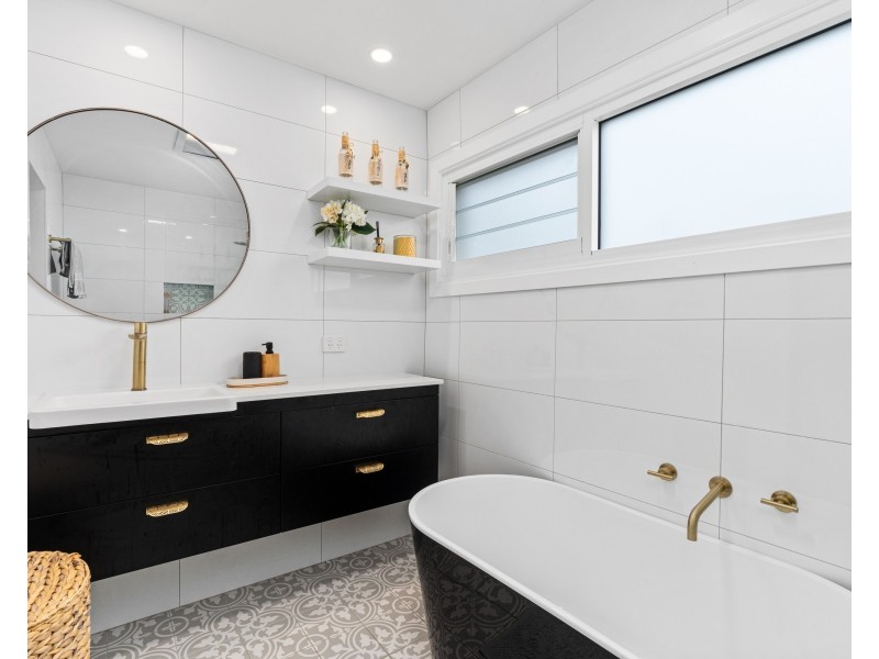 160 Tuggerah Parade, Long Jetty NSW 2261
