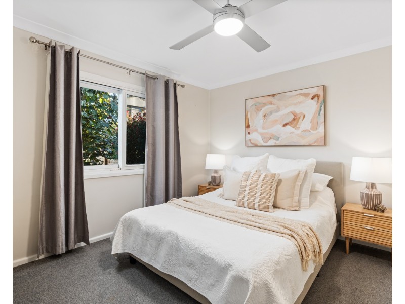 9 Crawford Crescent, Wyoming NSW 2250