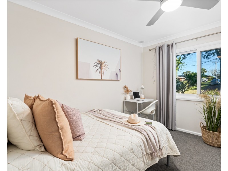 9 Crawford Crescent, Wyoming NSW 2250