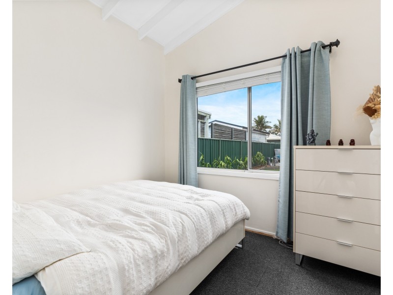 9 Culwulla Street, Berkeley Vale NSW 2261