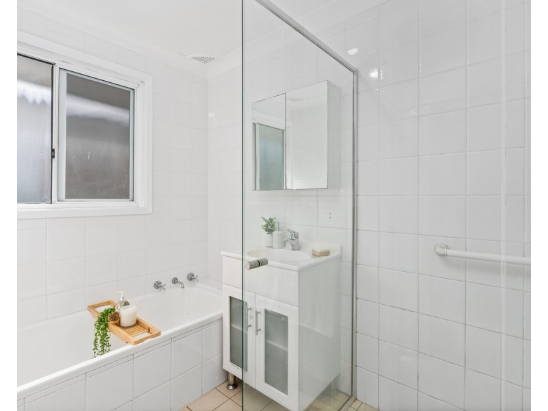 58 Dalton Street, Wyoming NSW 2250