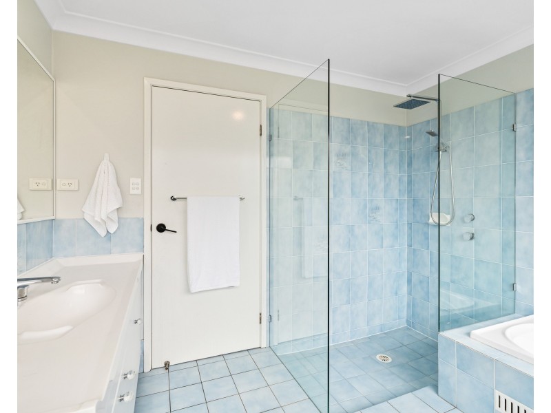 43 Conroy Crescent, Kariong NSW 2250