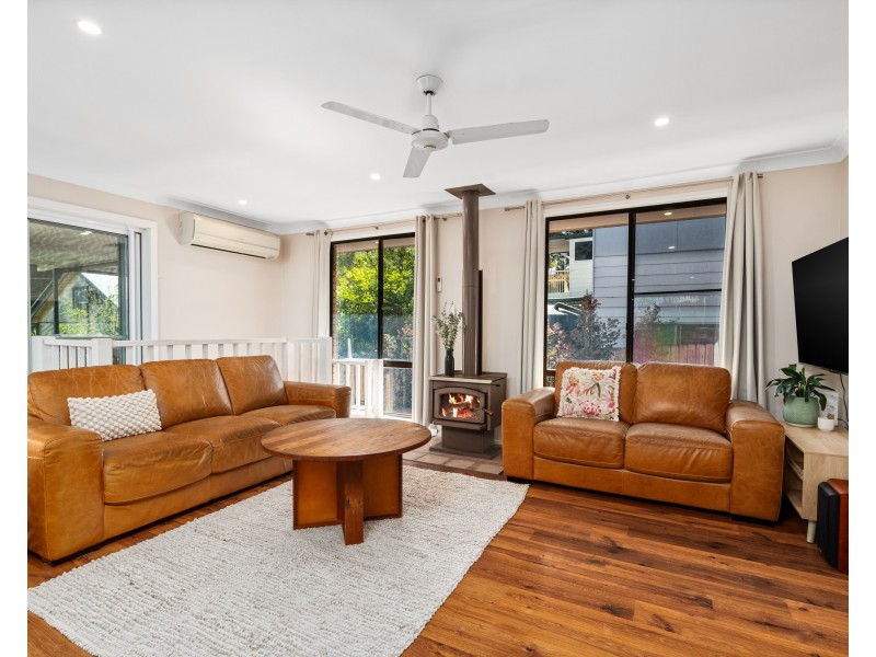 9 River Street, Springfield NSW 2250