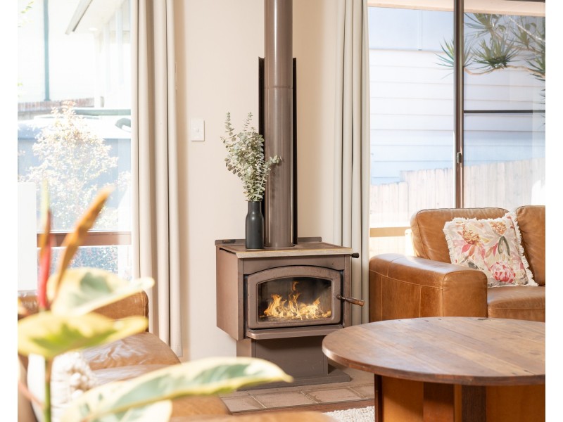 9 River Street, Springfield NSW 2250