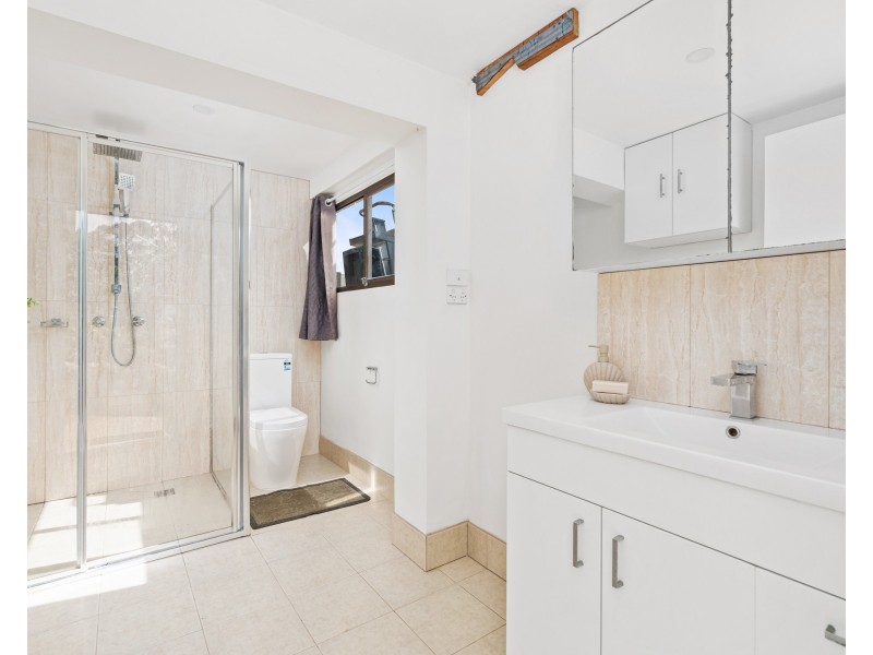 72 Wyoming Road, Wyoming NSW 2250