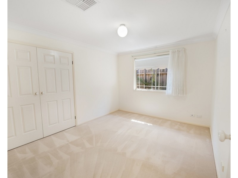 77 Sir Joseph Banks Drive, Bateau Bay NSW 2261