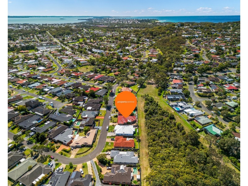 77 Sir Joseph Banks Drive, Bateau Bay NSW 2261